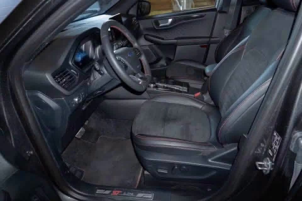 Ford Kuga 2.5 PHEV ST-Line